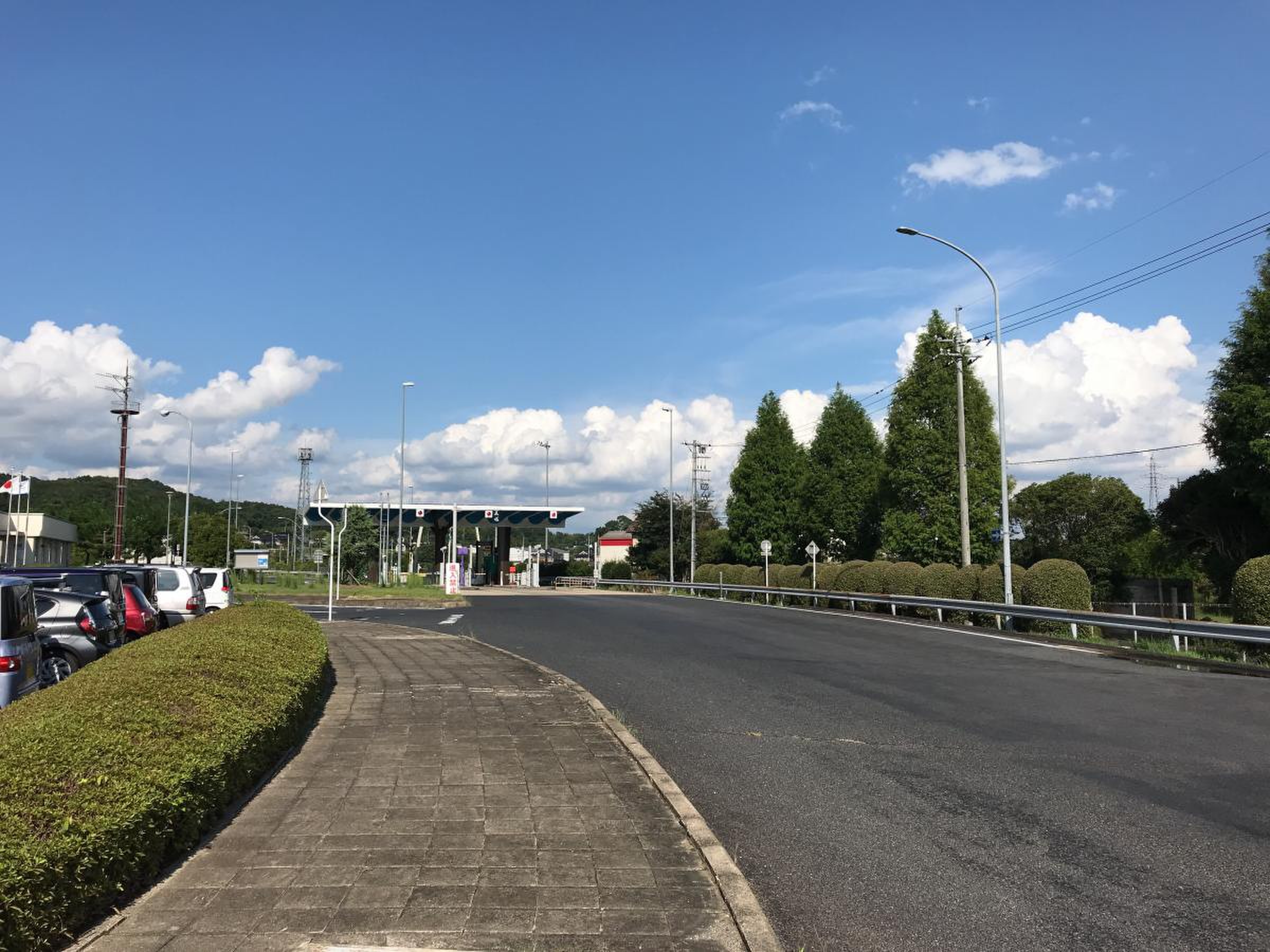 院庄 インター 駐 車場