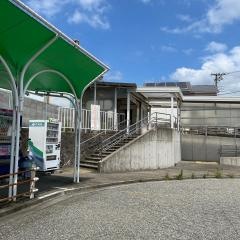 「山の街駅前」バス停留所