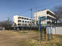 東江小学校