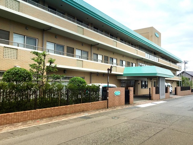 ツクイ・サンシャイン御殿場 施設外観
