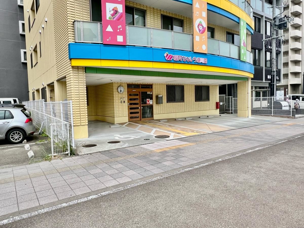 建物の外観の写真です。