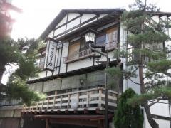 ての字屋