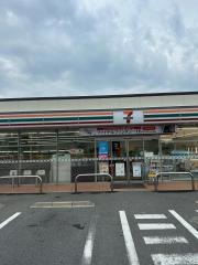 セブンイレブン　日進野方町稲荷店