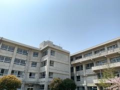 久米小学校
