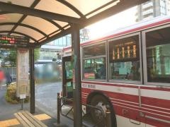「調布駅南口」バス停留所