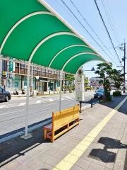 「千代田駅前」バス停留所