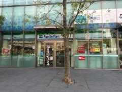 ファミリーマート　晴海フロント店
