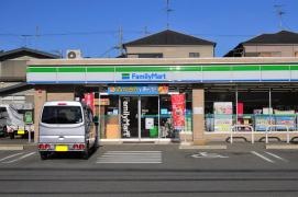 ファミリーマート　河内長野錦町店