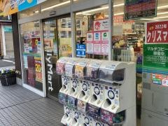 ファミリーマート　伊勢佐木町六丁目店