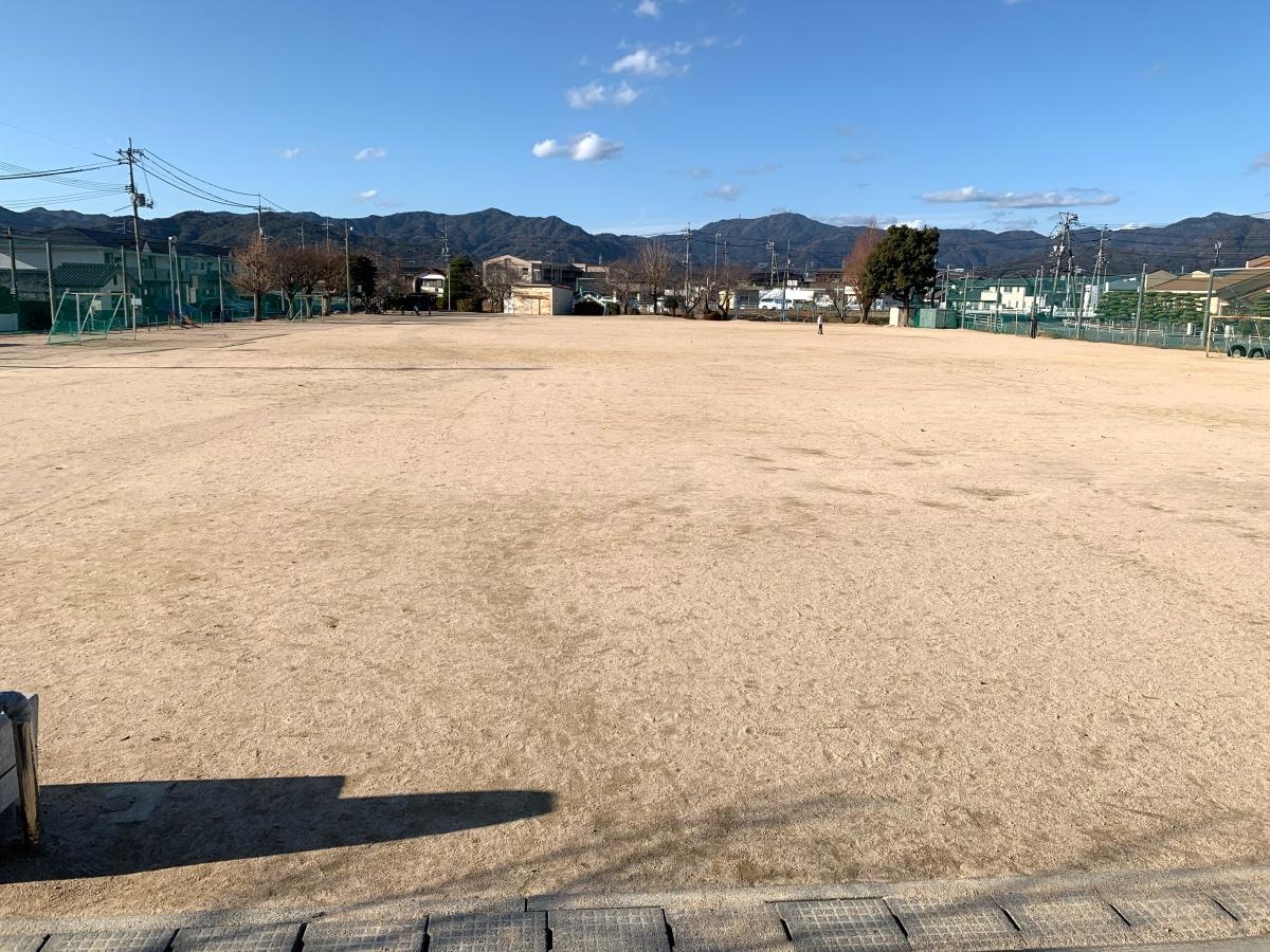 平川小学校
