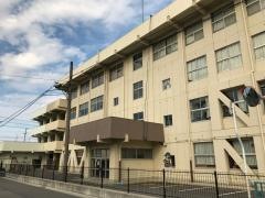 神郷小学校