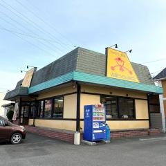 山田うどん食堂　江田町店