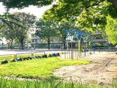 第四小学校