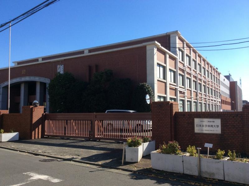 立派な校舎