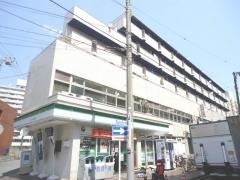 ファミリーマート　井土ケ谷中町店