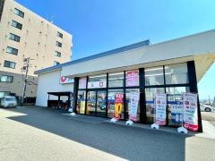 カワチ薬品　青山店