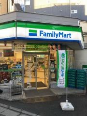 ファミリーマート　中野桃園店