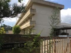 汐見小学校