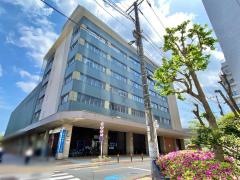 川崎市教育文化会館