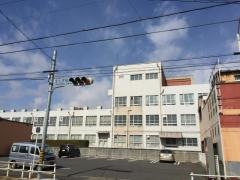 宝小学校