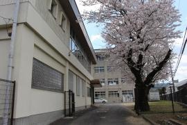 山田小学校