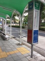 「大学病院前」バス停留所
