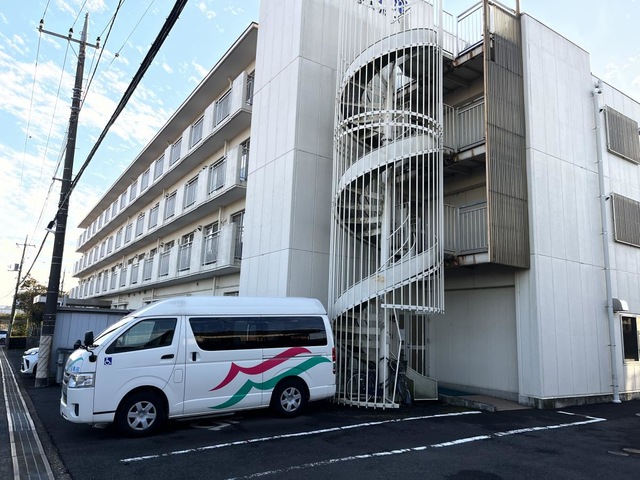 阿見長寿館 施設外観