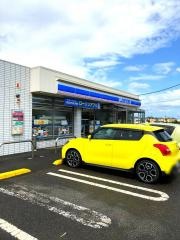 ローソン　八街榎台店
