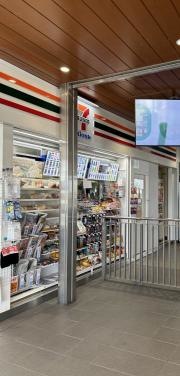 セブンイレブン　キヨスクＪＲ長尾駅改札口店