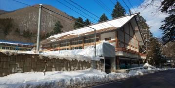 湯西川小学校