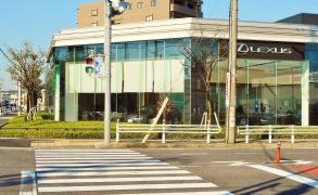 レクサス刈谷