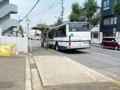 「新宿」バス停留所