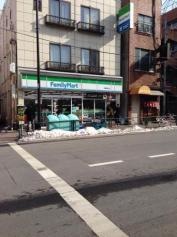 ファミリーマート　加藤根岸店