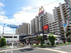 マクドナルド　尾竹橋通り栗原店