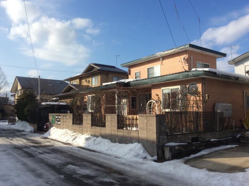 閑静な住宅街の一角です。