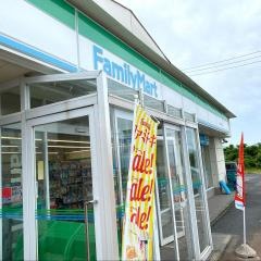ファミリーマート　寒河江柴橋店