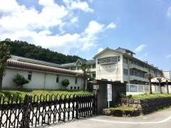 米原市立河南中学校