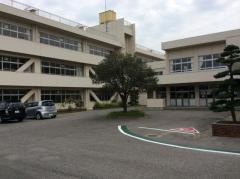 本庄西小学校