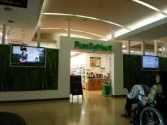 ファミリーマート　聖マリアンナ医大横浜市西部病院店