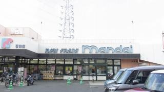 万代 石切店
