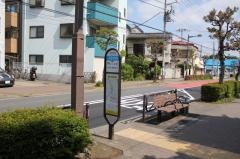 「上平井中学校」バス停留所