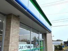 ファミリーマート　稲沢横地店