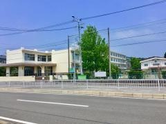 大谷小学校