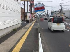 「中津警察署前」バス停留所
