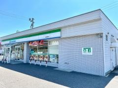 ファミリーマート　新潟錦町店