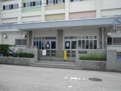 中小岩小学校