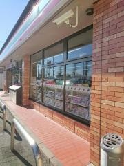 セブンイレブン　豊川インター店
