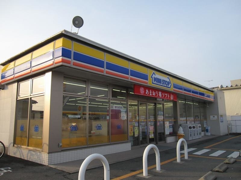 外観を撮影致しました。