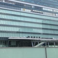 「新横浜駅前」バス停留所
