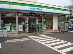 ファミリーマート　久が原三丁目店